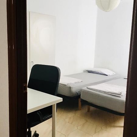 Bonita habitación en piso compartido, benimaclet Valência Exterior foto